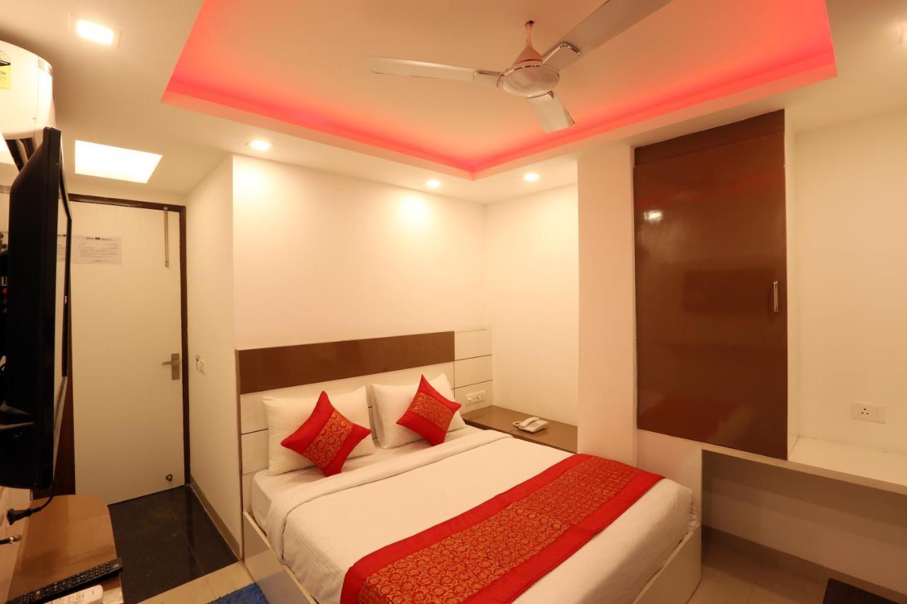 Hotel Classic New Delhi Exterior foto